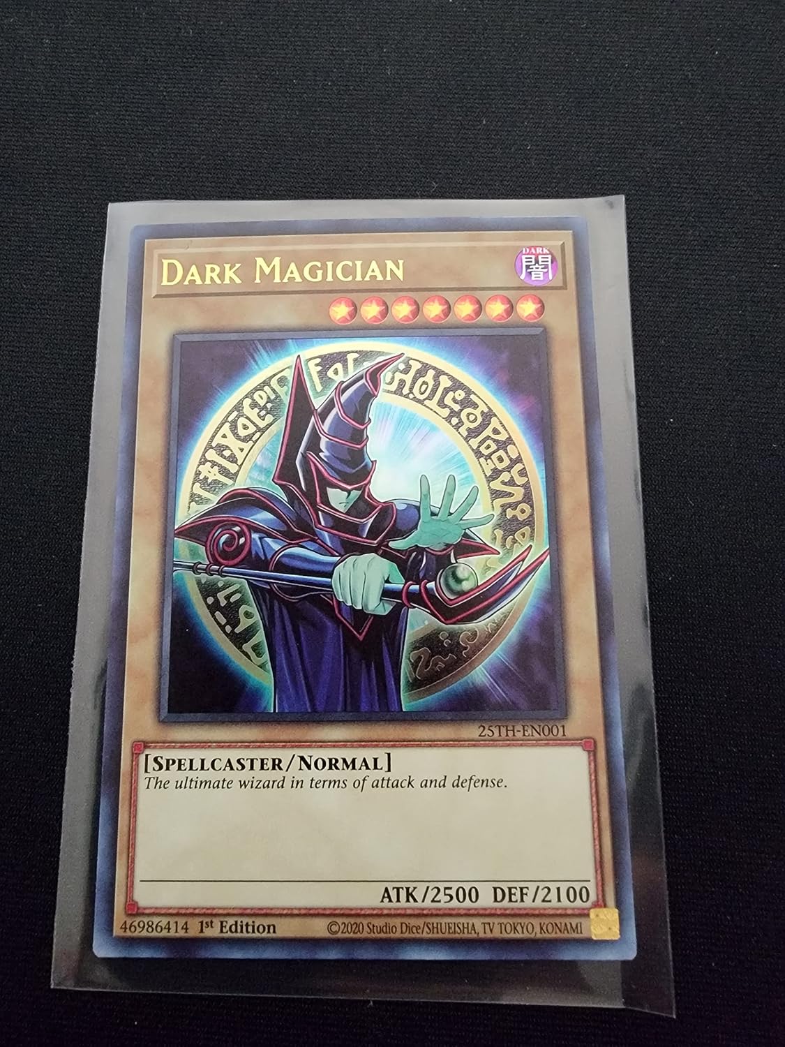 Dark Magician - 25TH-EN001 - Ultra Rare - 1st Edition